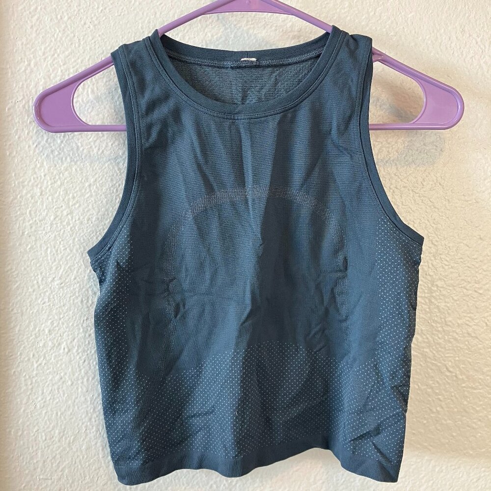 cropped lulu tank